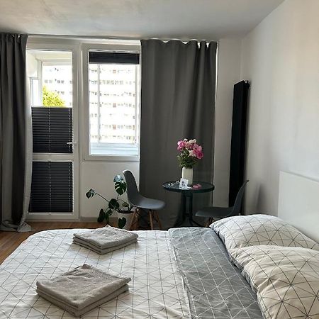 Mieszkanie Przymorze Kolobrzeska Apartment Gdańsk Exterior foto
