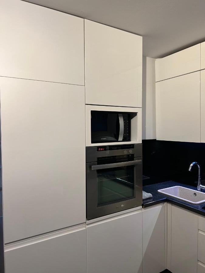 Mieszkanie Przymorze Kolobrzeska Apartment Gdańsk Exterior foto